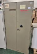 Mark 4 monofoil Double door combination cabinet - 920 x 450 x 1830