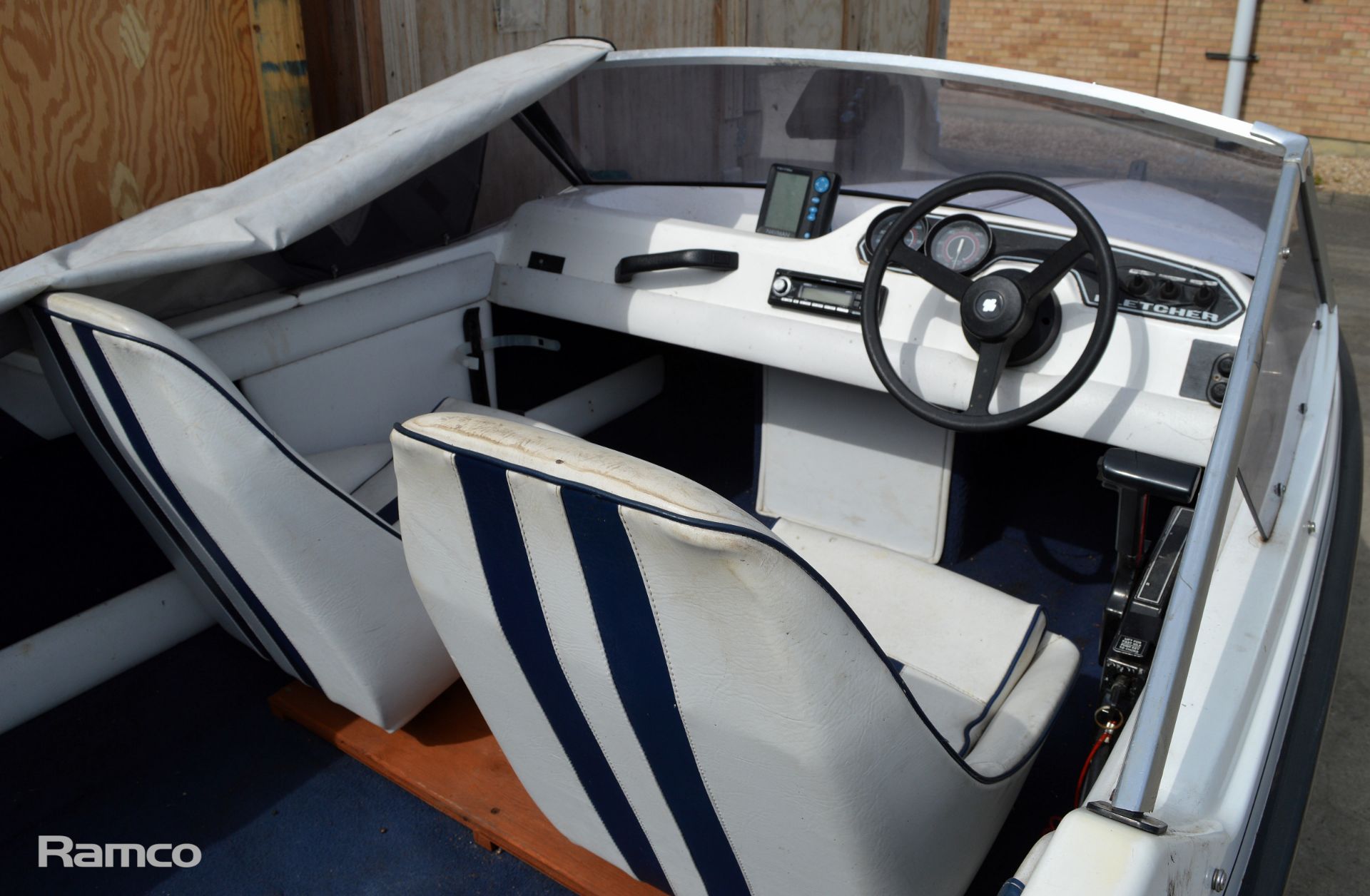 Fletcher 140 Speed Boat with Mercury 60 outboard engine with Trailer - Image 7 of 24