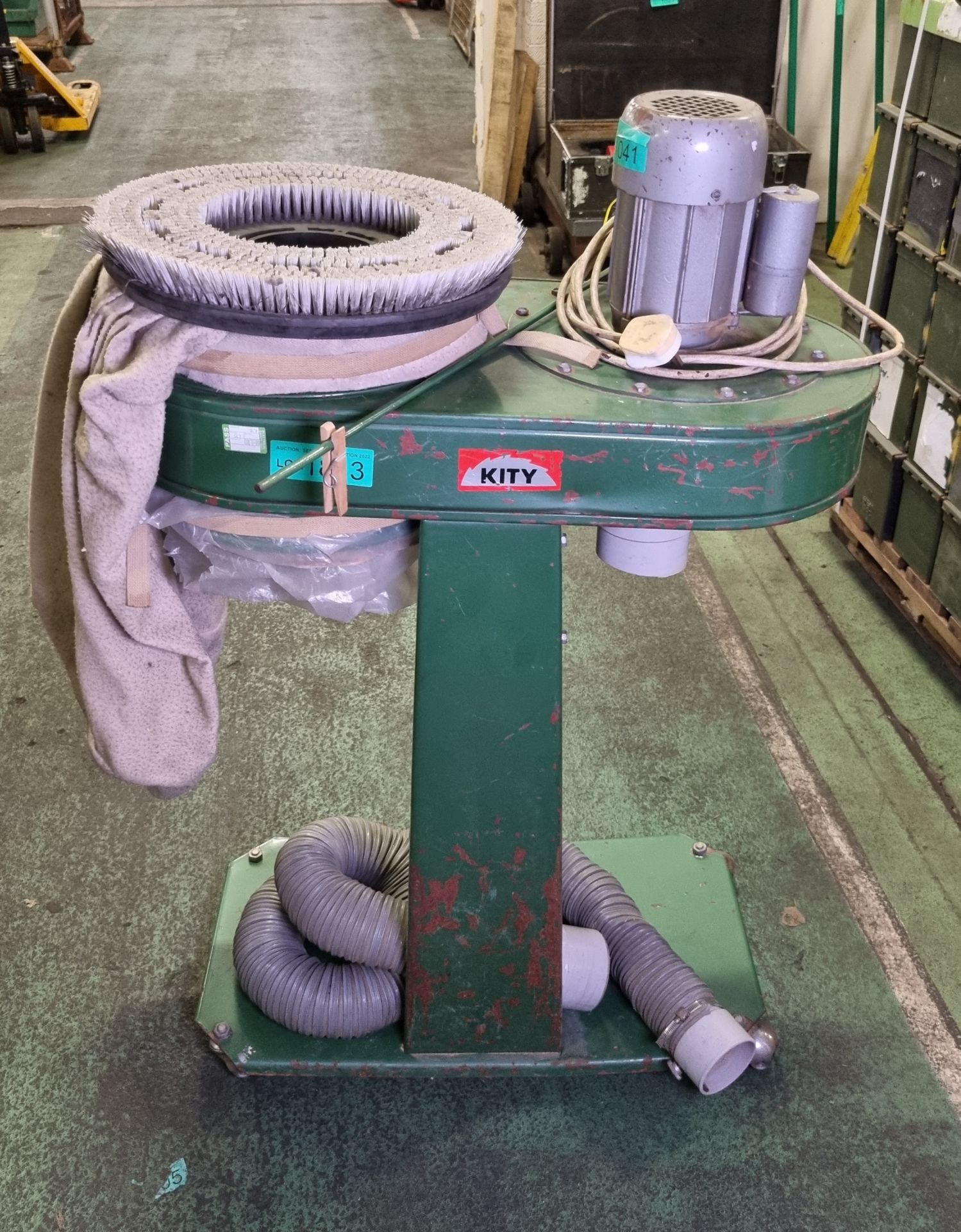 Kity 240V dust extractor