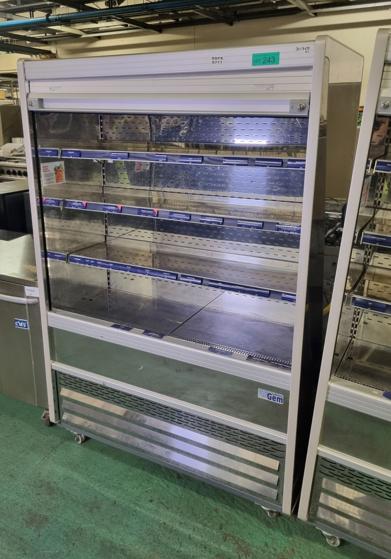 Williams Gem C125 SCS 016 display fridge with shutters - L1250 x D670 x H1840mm - Image 2 of 4