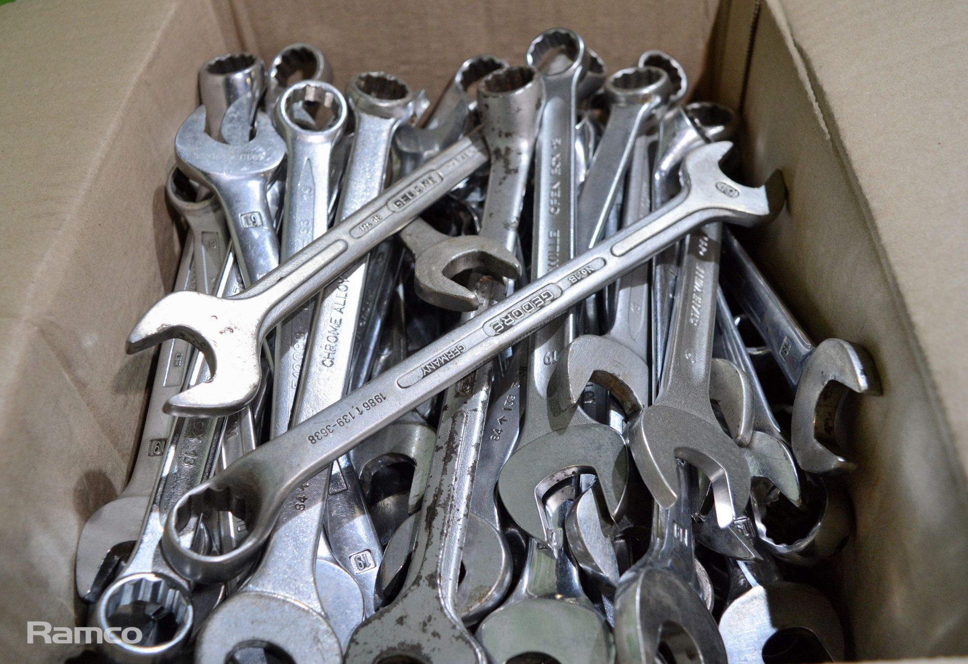 Various Sized Combination Spanners - approx 96 - Image 2 of 3