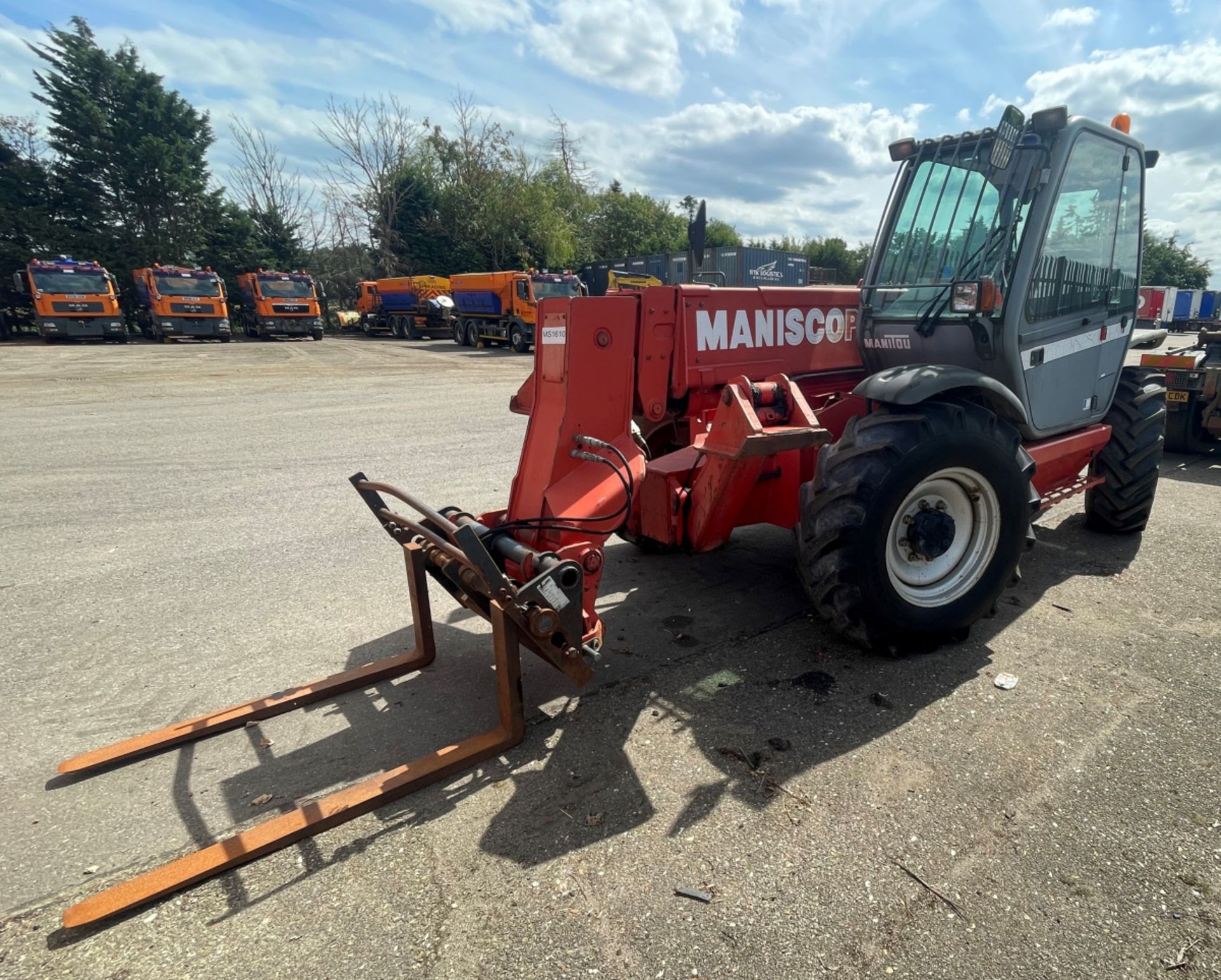 Manitou MT1235S Telescopic forklift with Manitou forks Model FFCMK1FP - 2003 model - Hours 03050-14 - Image 2 of 25