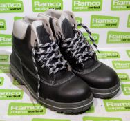 Uvex workwear boots size 7