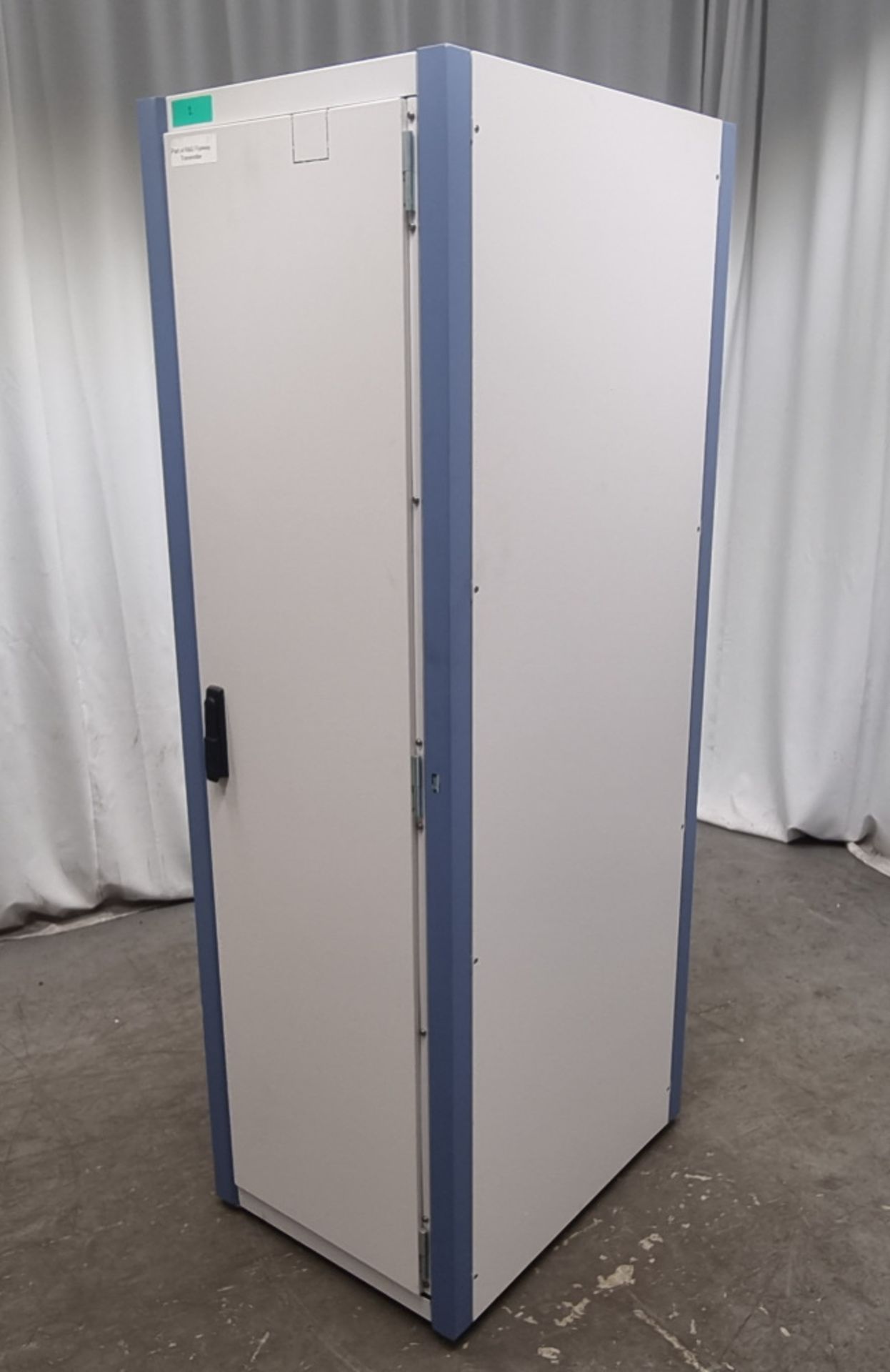 Rohde & Schwarz Racking Tower (KG842LX) with Spinner 01BN553176C0002 Transmitter & Spinner 01 BN 553 - Image 2 of 24