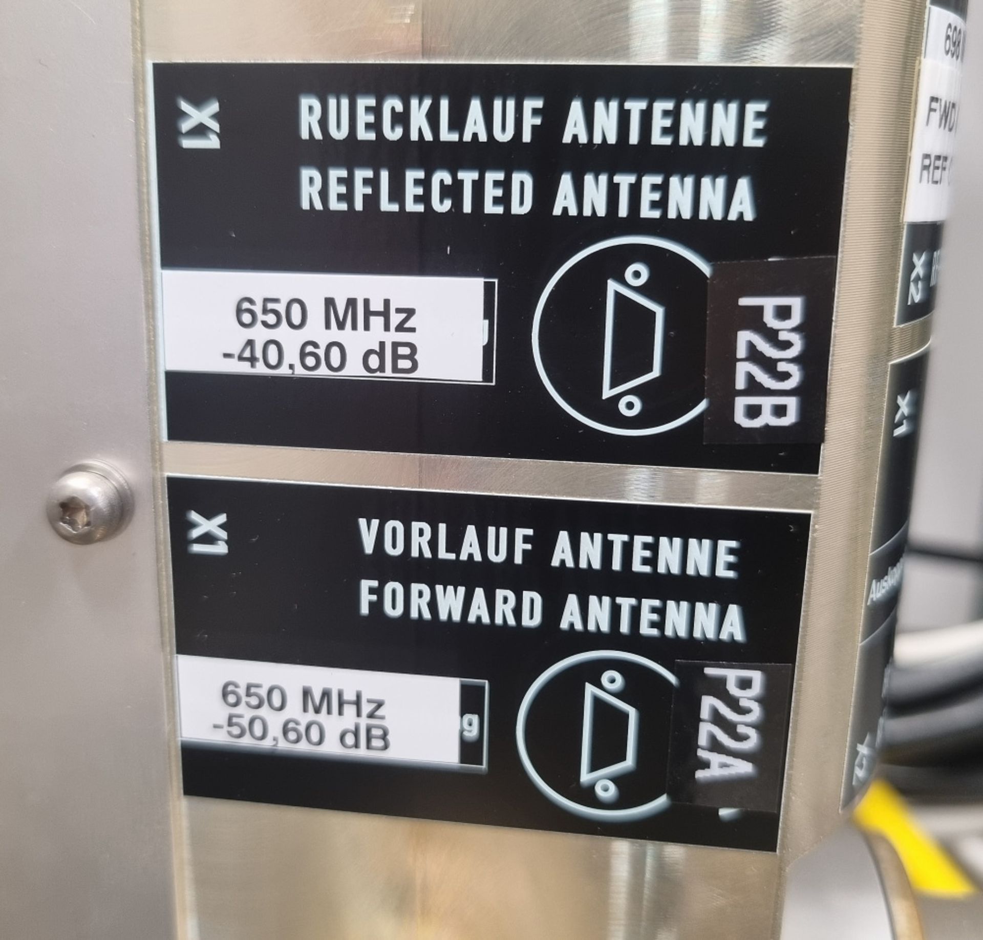 Rohde & Schwarz Racking Tower (KG842LX) with Spinner 01BN553176C0002 Transmitter & Spinner 01 BN 553 - Image 19 of 24