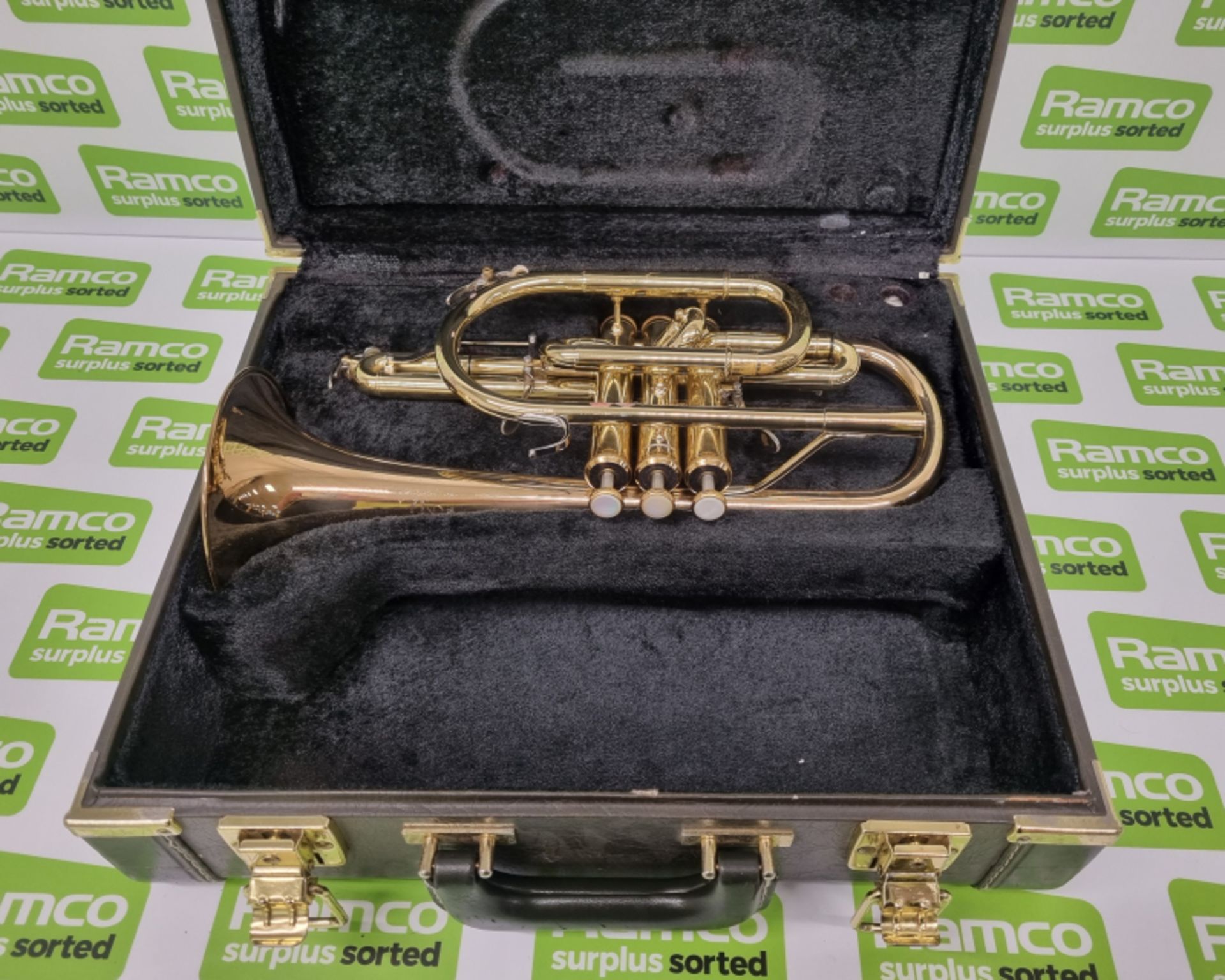 Yamaha Xeno model YCR8335G cornet in Yamaha case - serial number: 940235