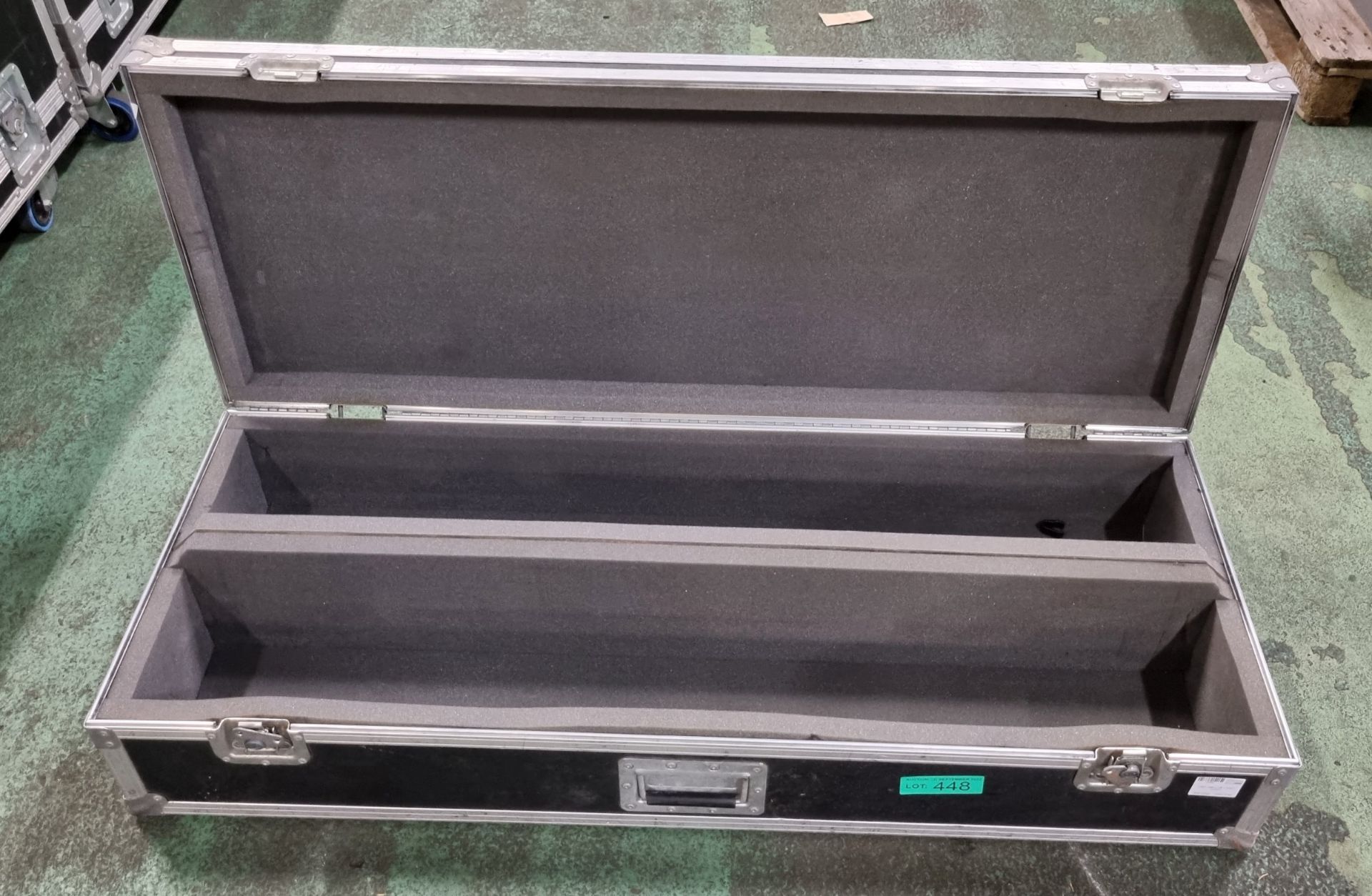 Flight case L128 x W50 x H26cm - Image 3 of 4