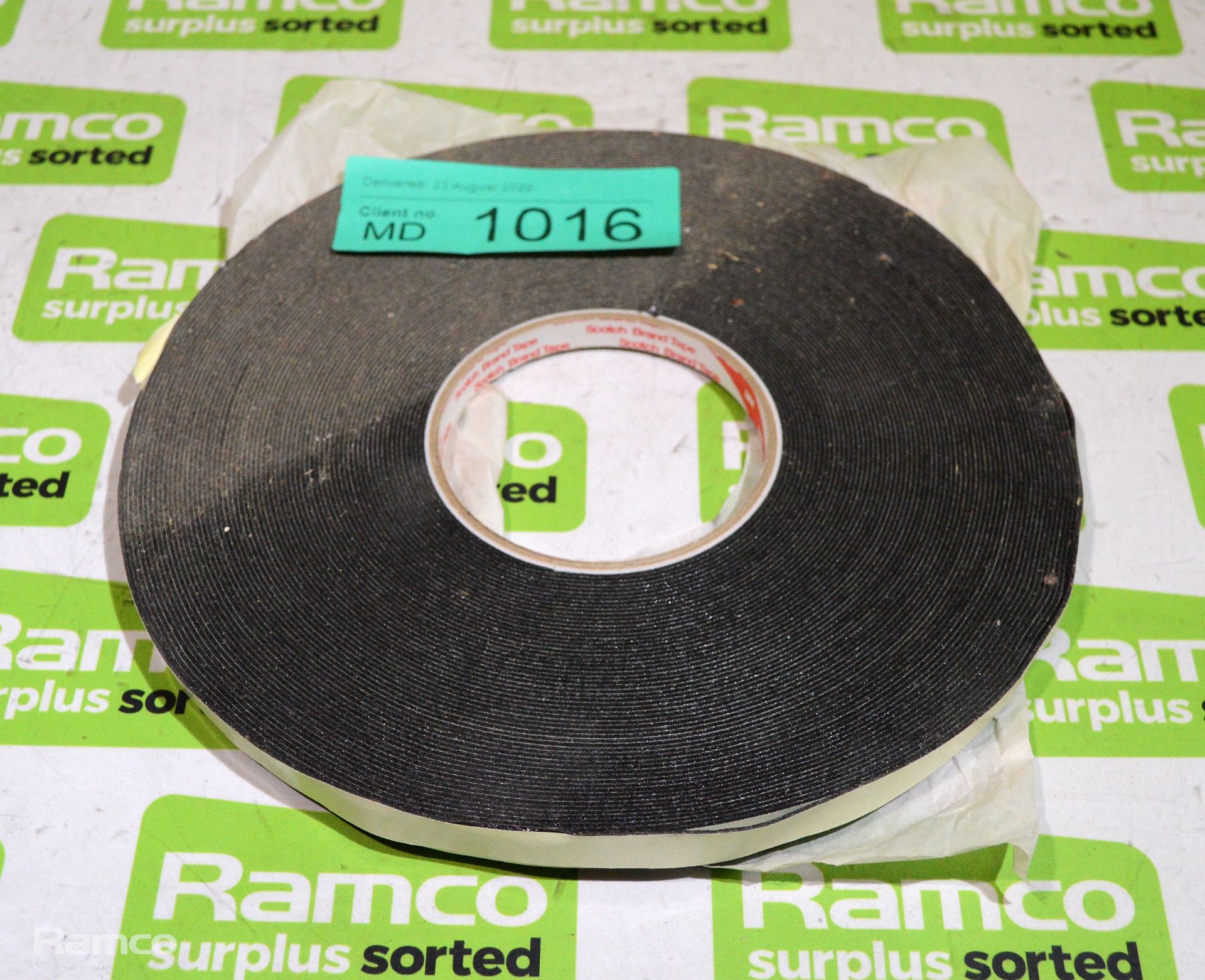 3M double sided trim tape