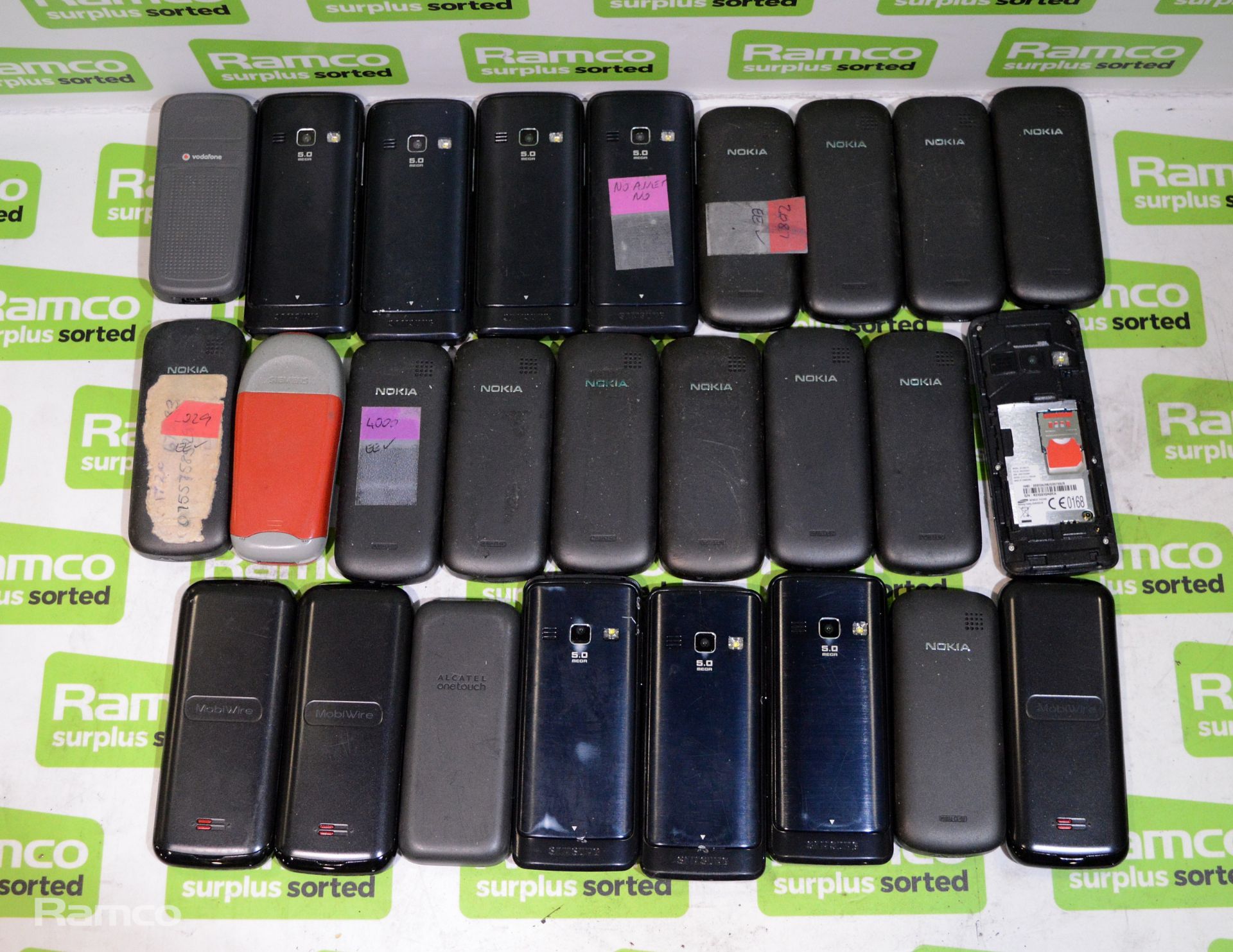 Various mobile phones approx 25 - see pictures - Image 4 of 5