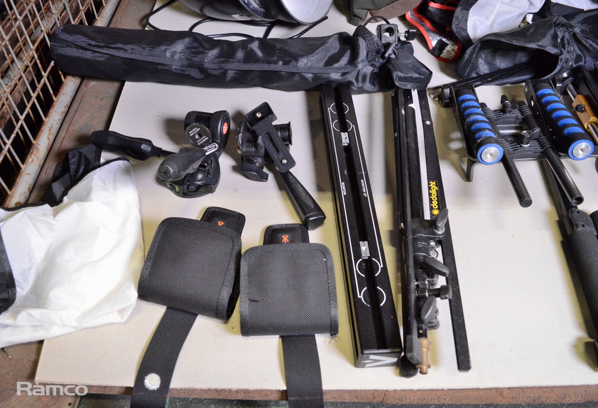 Photography spares and attachments, lighting equipment & camera mounts - Image 4 of 7