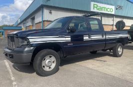 Ford F-350 XL super duty Pick Up Truck - 2006 - Mileage unknown - 6.0L V8 powerstroke diesel engine