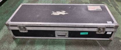 Flight case L128 x W50 x H26cm