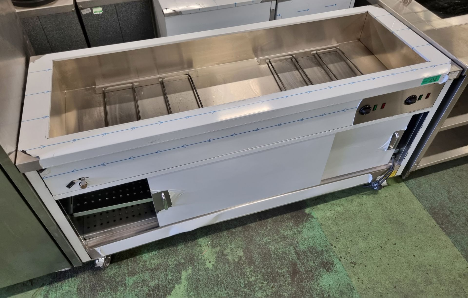 Parry HOT18BM hot cupboard with bain marie top - 180 x 65 x 90 - Image 4 of 6