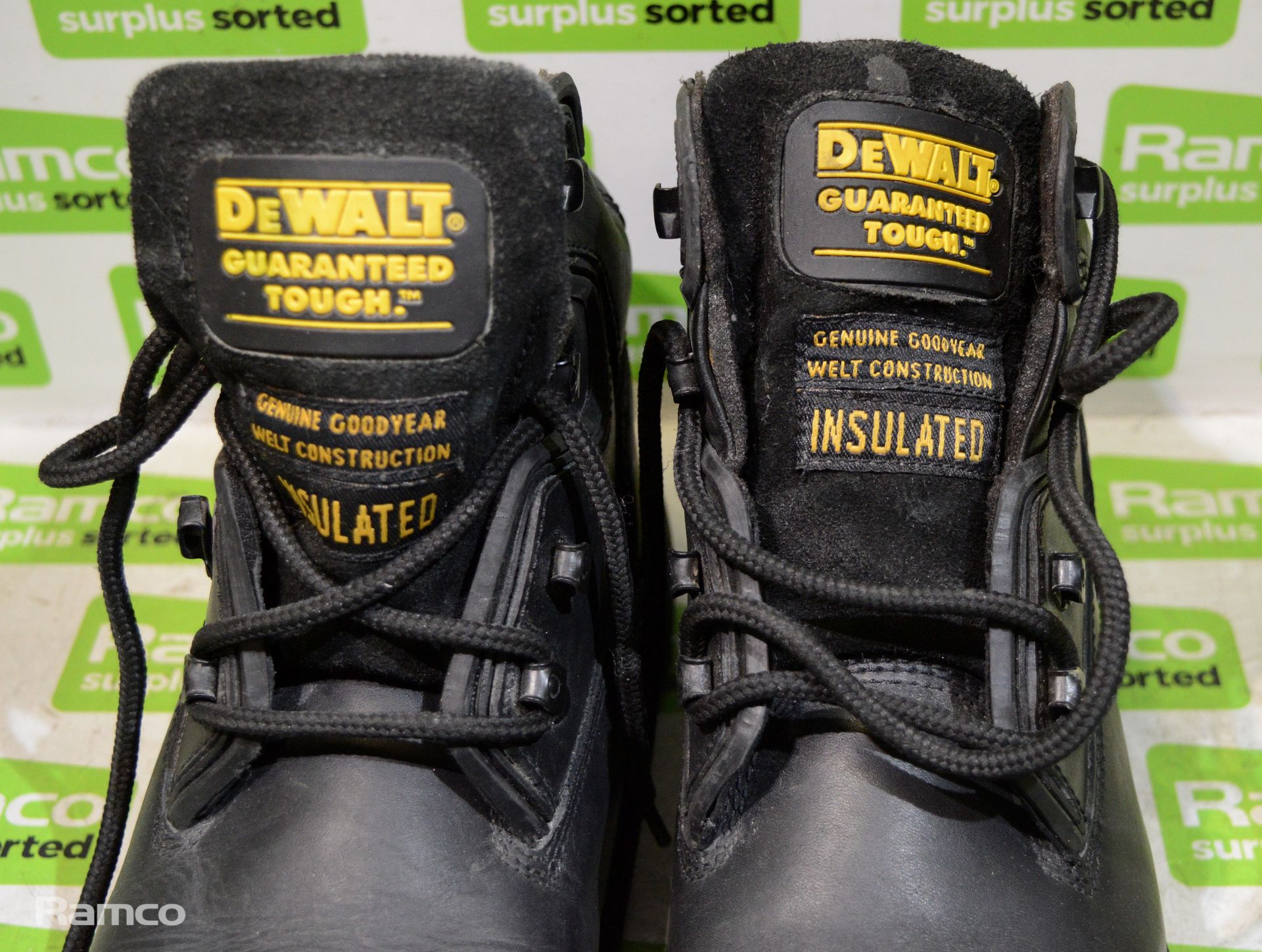 Dewalt Steel Toe Cap work boots - size 11 - Image 2 of 4