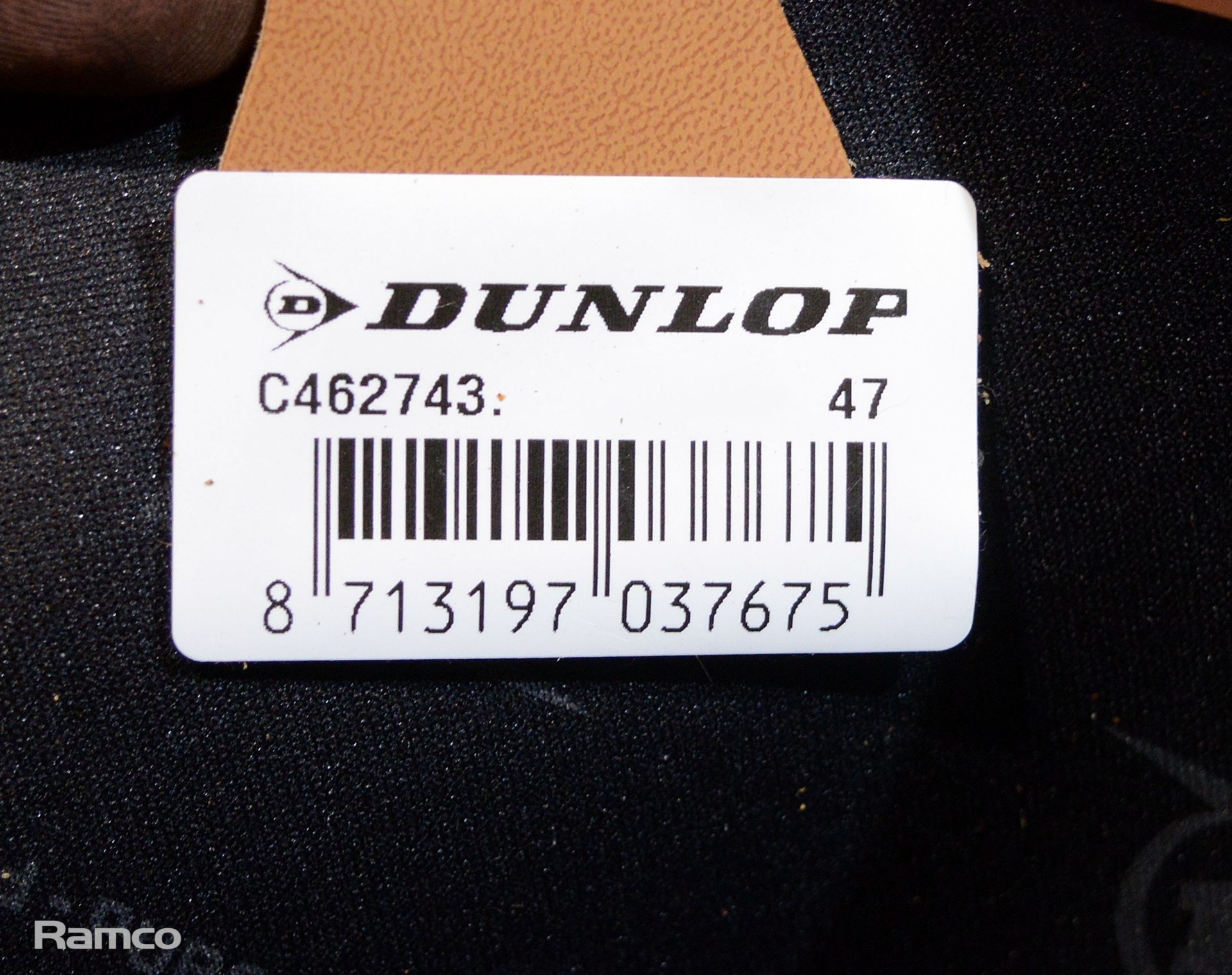 Dunlop Rig Air boots - size 12 - Image 2 of 3