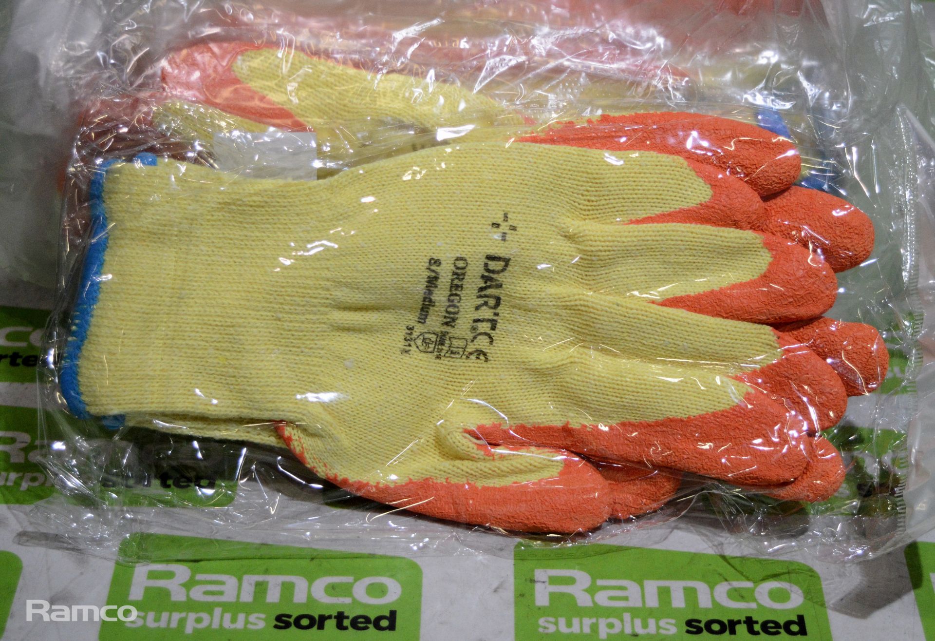 60 pairs brick gloves - medium - Image 2 of 2