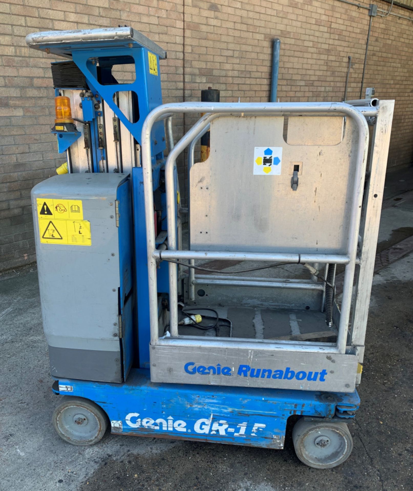 Genie lift GR-15 - year 2008 - serial GR-08 12022