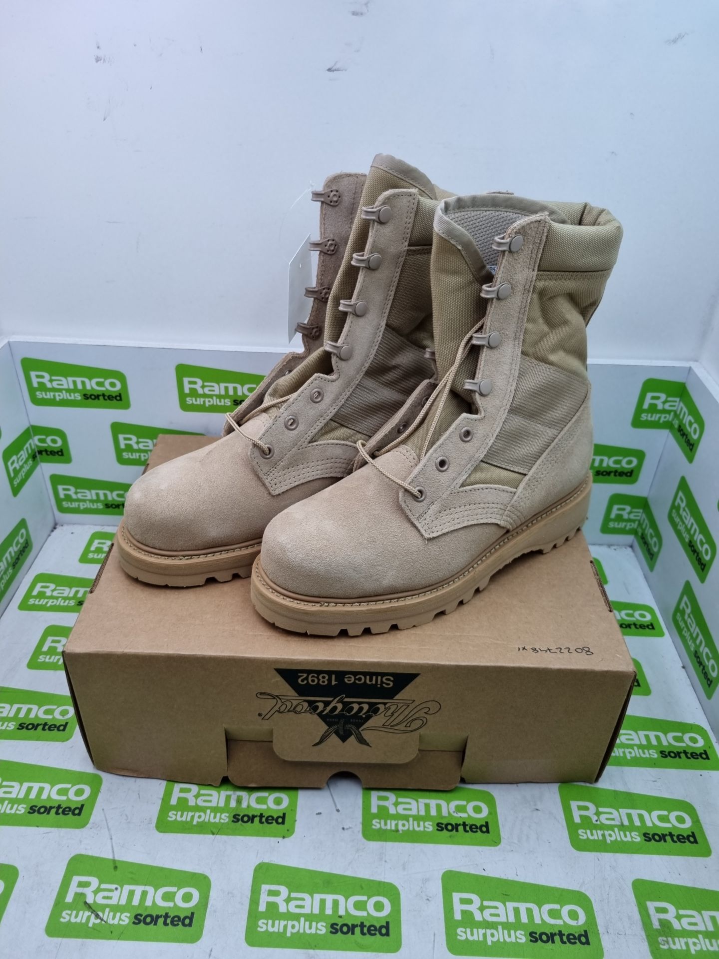 Thorogood Hot Weather Steel Toe Boot - size 6