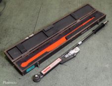 Norbar 4R torque wrench in wooden case