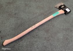 Axe with Wooden Handle - Head Size: 21x12x3, Handle Length: 80cm