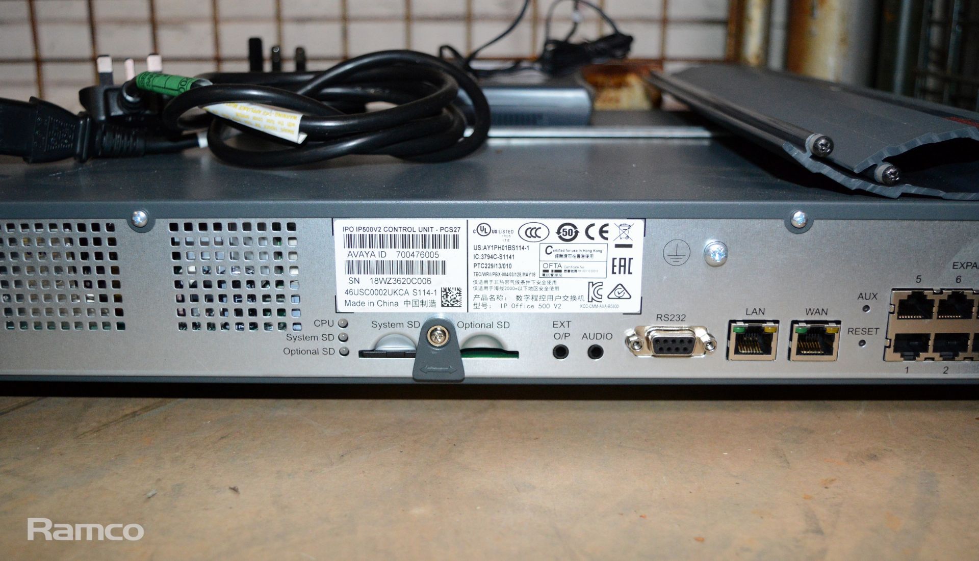 Avaya IP office 500 V2 expansion control unit, Fijowave portal unit, 2x BT T7208 office telephone - Image 6 of 7