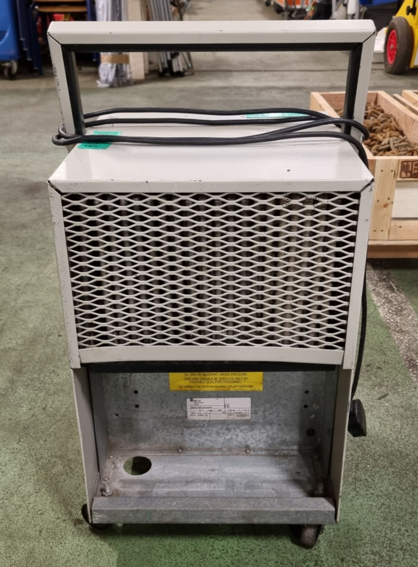 EBAC CD35 Dehumidifier - Image 2 of 3