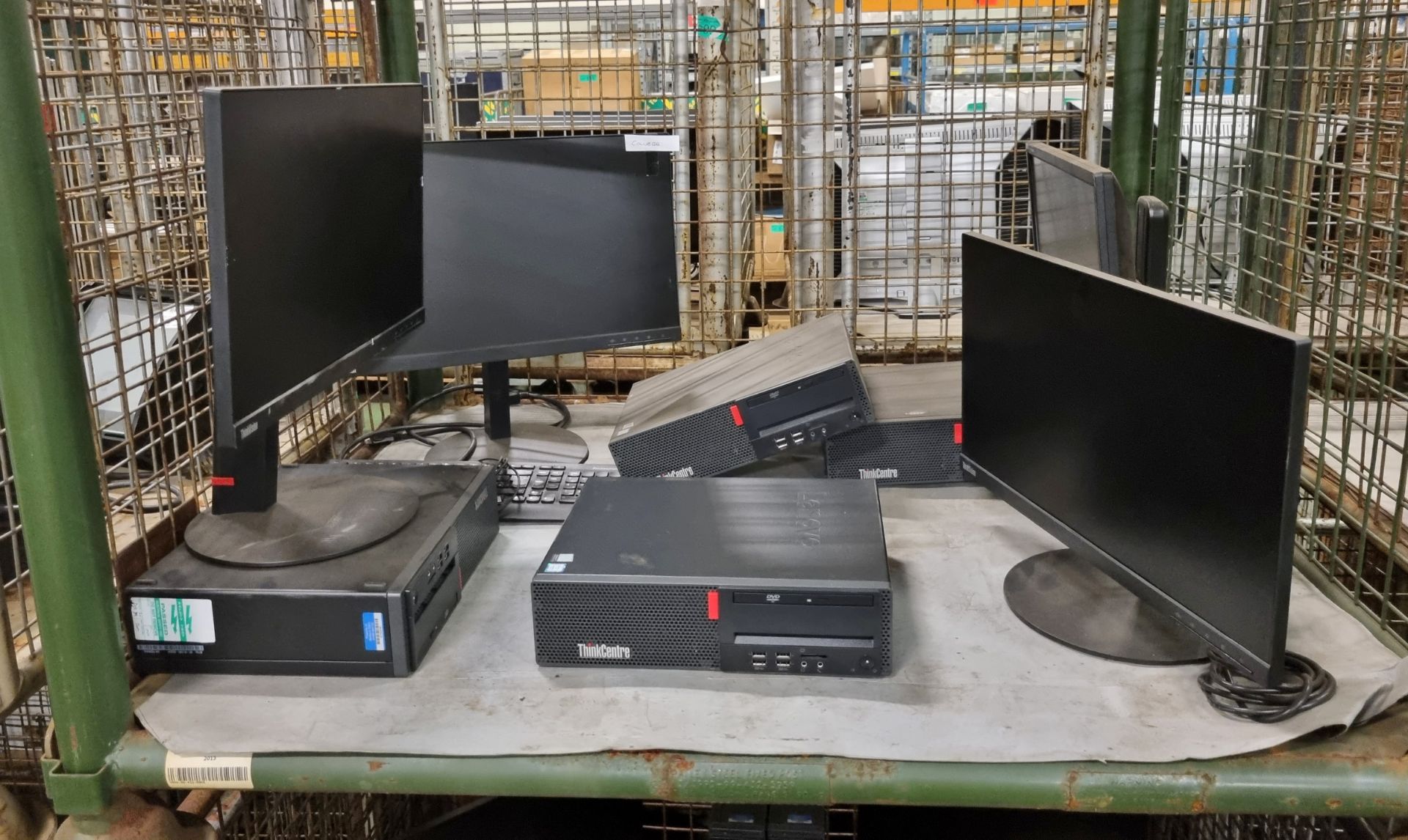 4x Lenovo Thinkcentre Computer base stations & Monitors