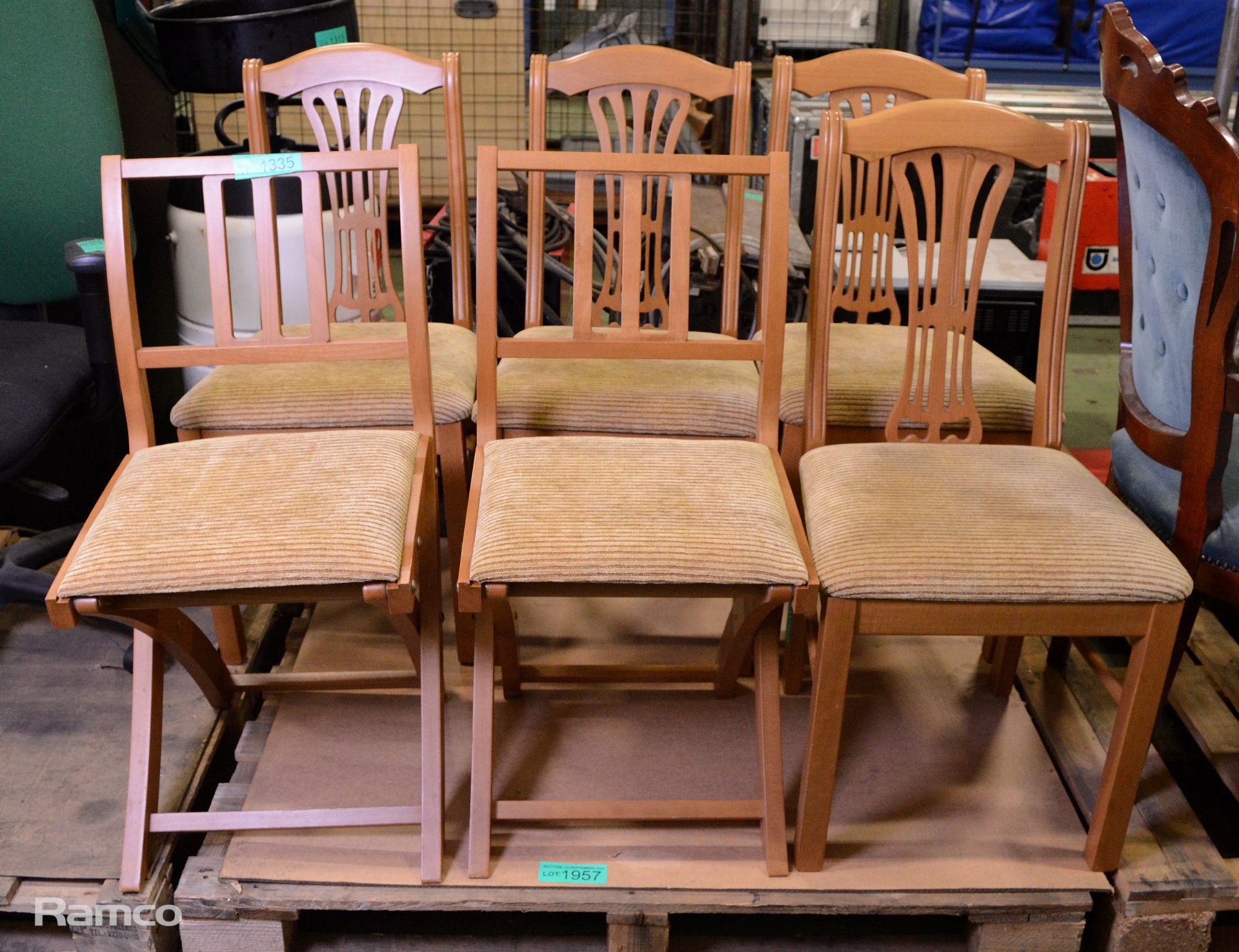 4x chairs, 2x fold away (emergency) chairs