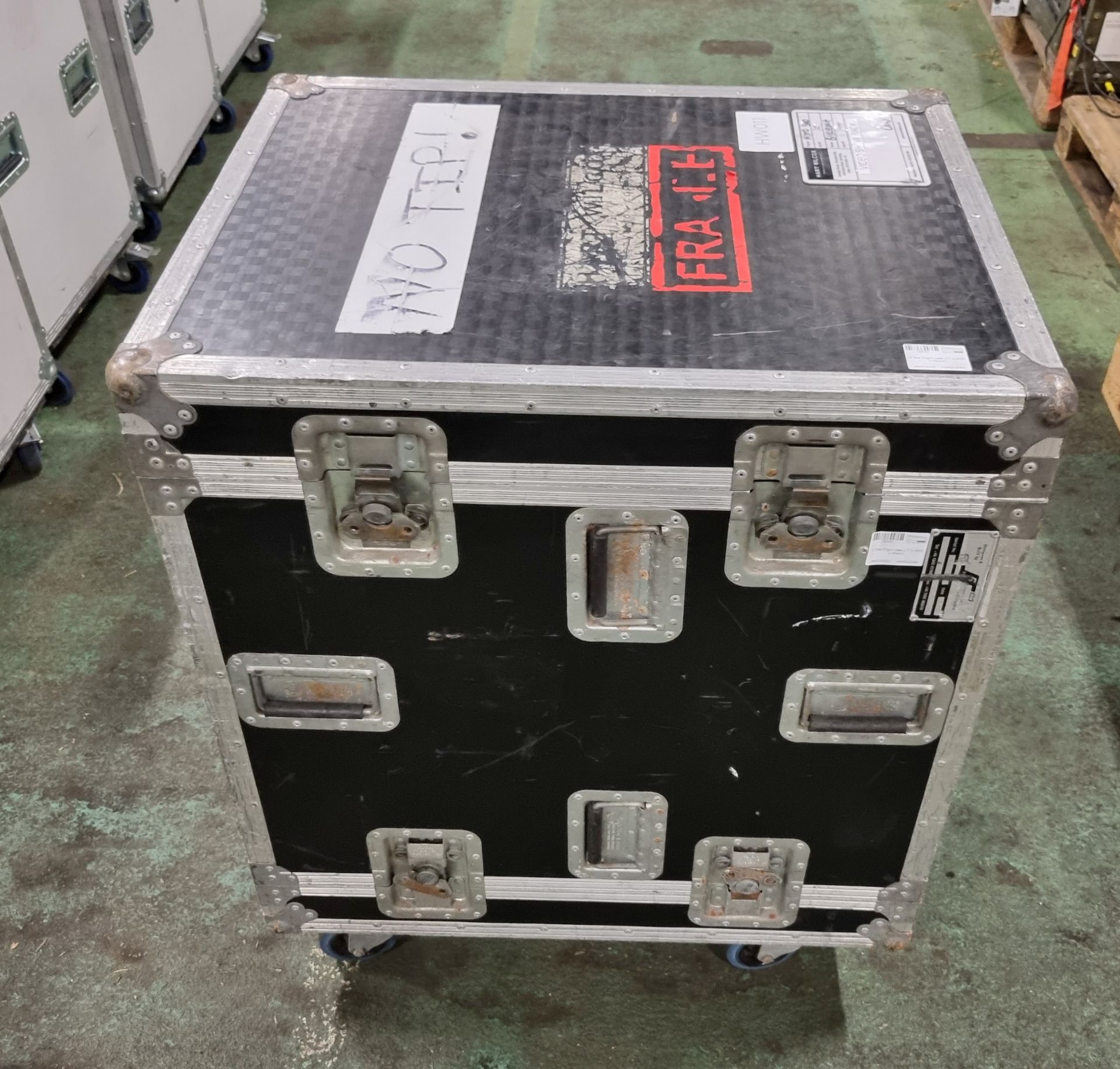 5 Star Flight case L77 x W63 x H94cm - Image 2 of 4