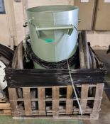 Hodge Clemco 2452 shot blasting pot with various hoses - refurbished - NOT NEW