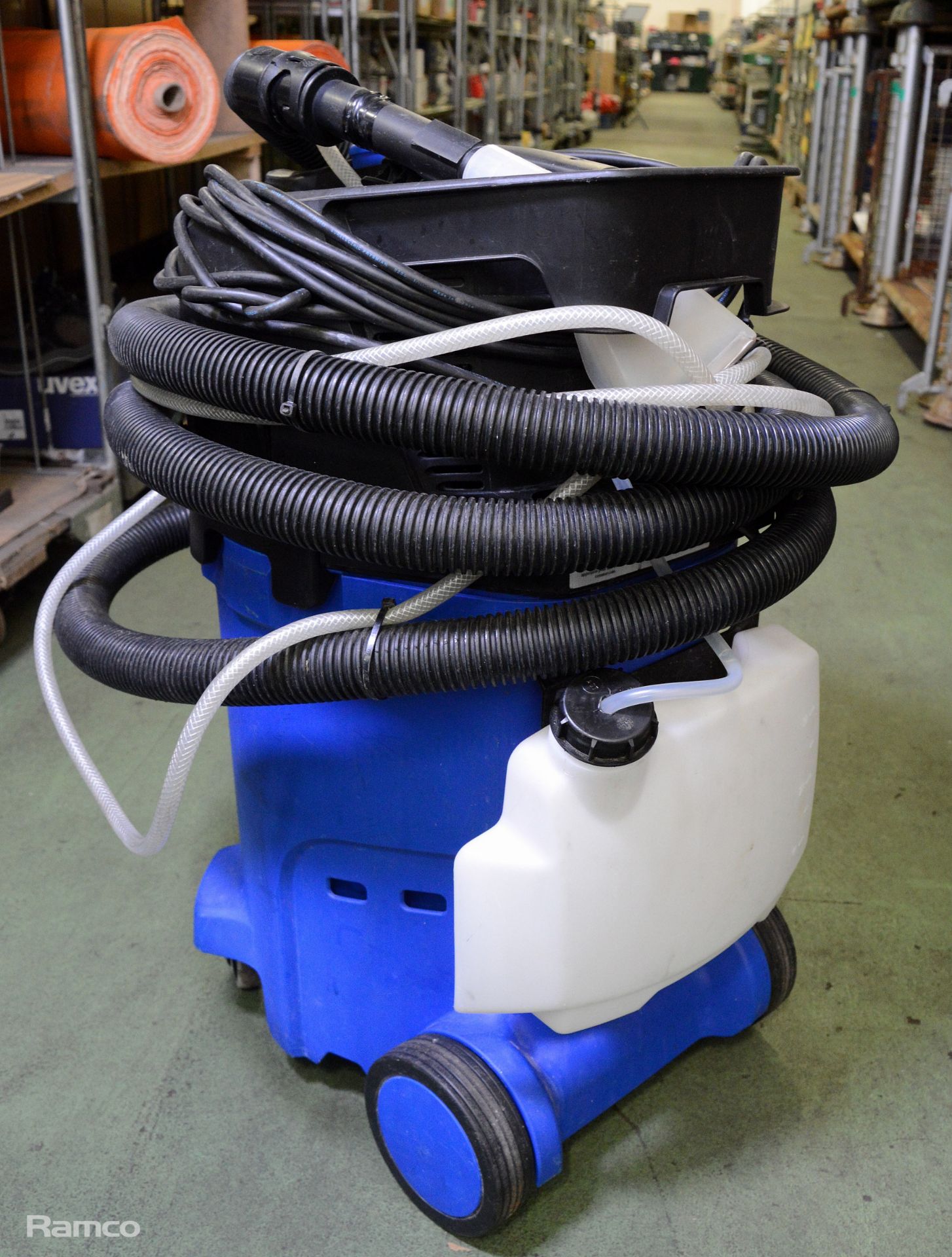 Nilfisk ALto Attix wet & dry vacuum cleaner - Image 4 of 6