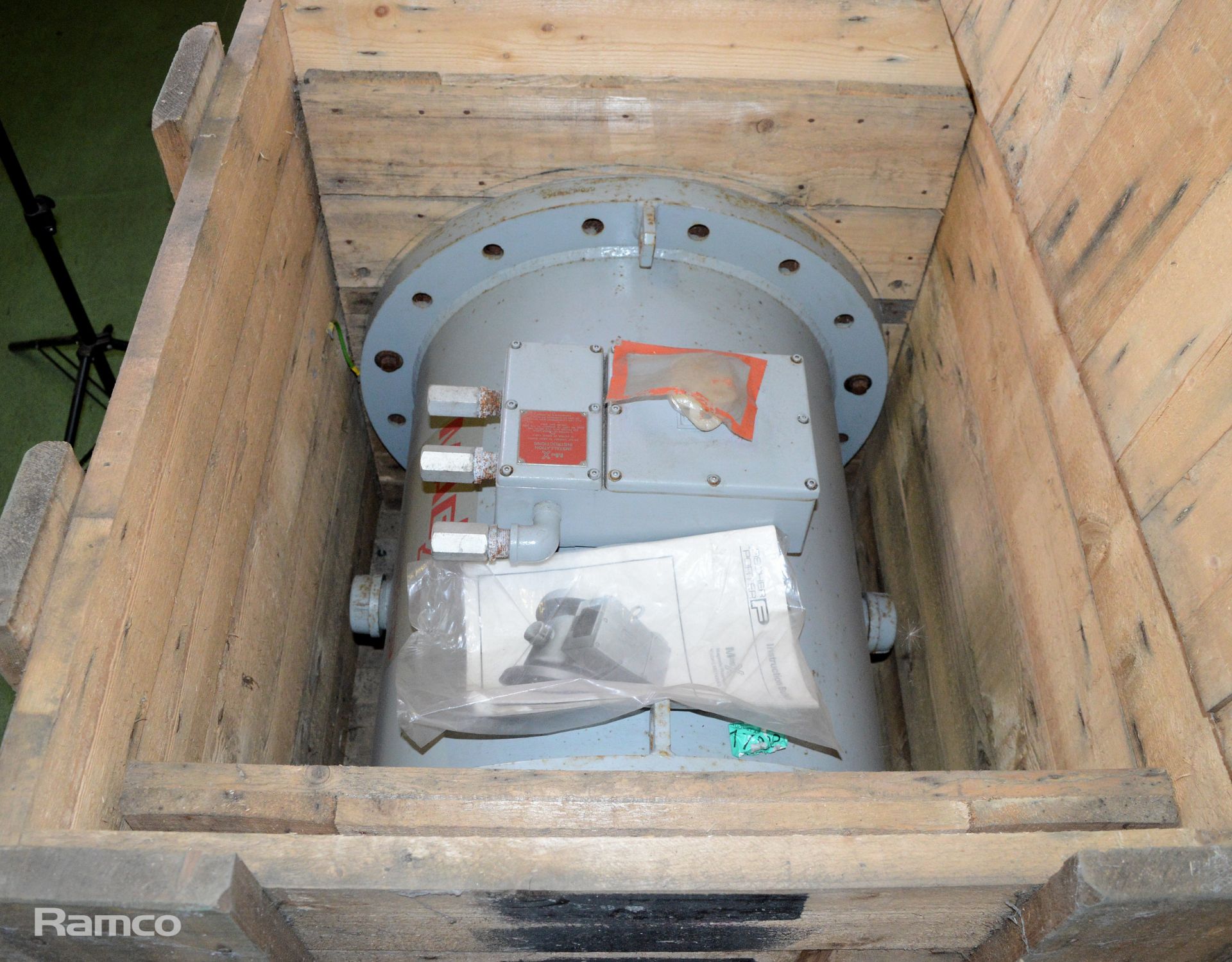 Mag-X Fischer Porter Magnetic flow meter - model L10D - 1435A/U - unused with instructions - Image 2 of 6