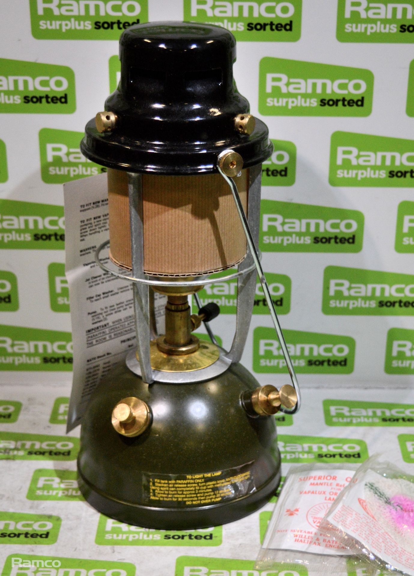 Kerosene Lantern - Green