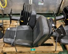 2x Leather Captains chairs - adjustable L46 x W52 x H110 cm
