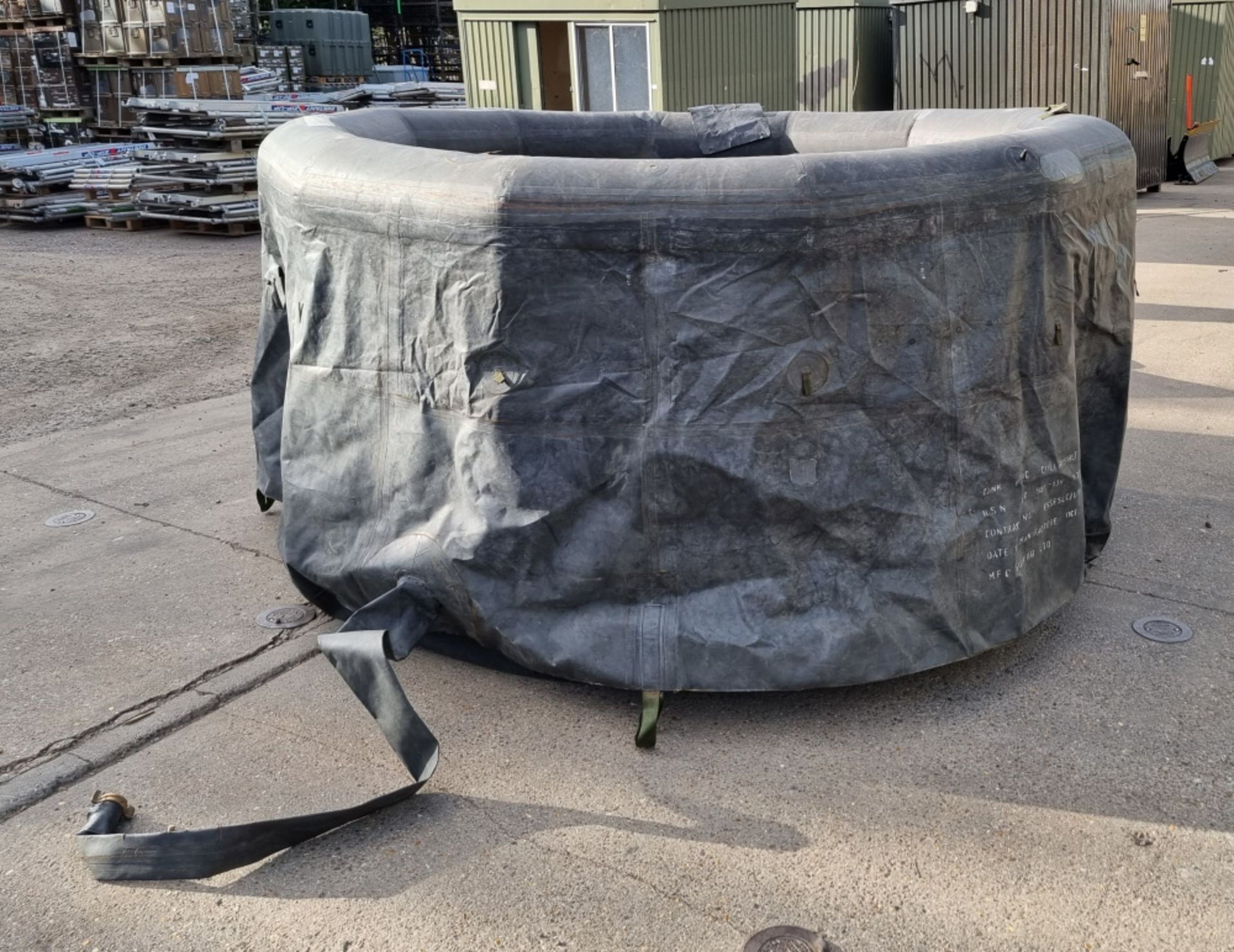 Valise Collapsible Water Tank in Carry Bag - 2500 Gallon Capacity (PLEASE NOTE - Design may vary