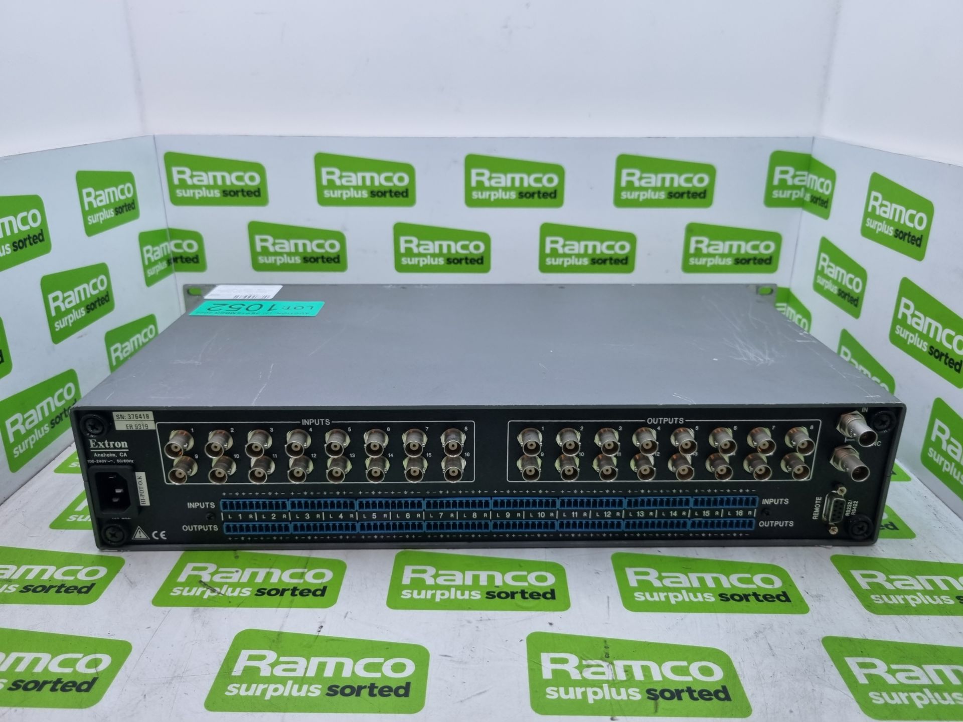 Extron Mav 1616 series switcher. 100/240V 50/60hz. L48 x W25 x H9cm - Image 3 of 3