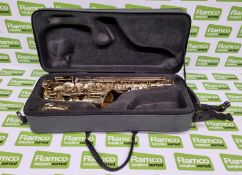 Henri Selmer 80 Super Action Serie II saxophone in Selmer carry case - serial number: 599098