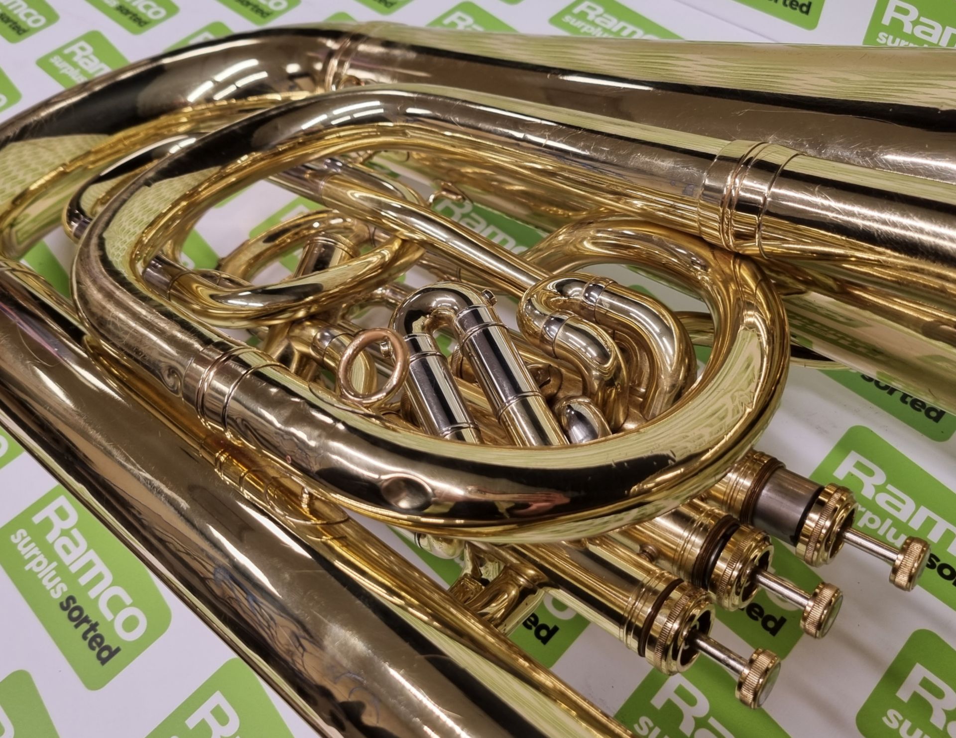 Besson Sovereign BE982 tuba in case - serial number: 100408 - Image 10 of 15