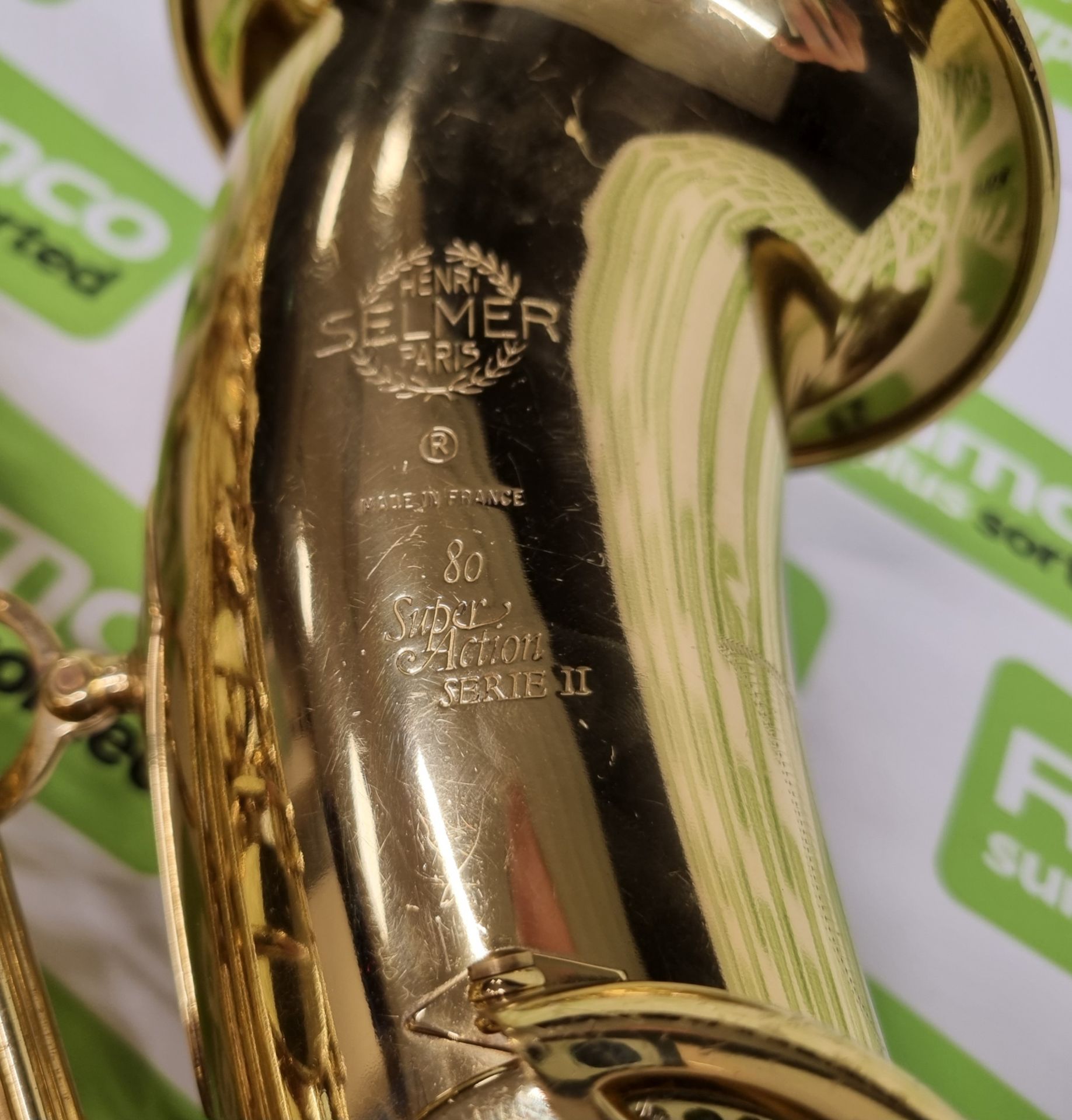 Henri Selmer 80 Super Action Serie ll saxophone in Henri Selmer case - serial number: 702272 - Image 9 of 26
