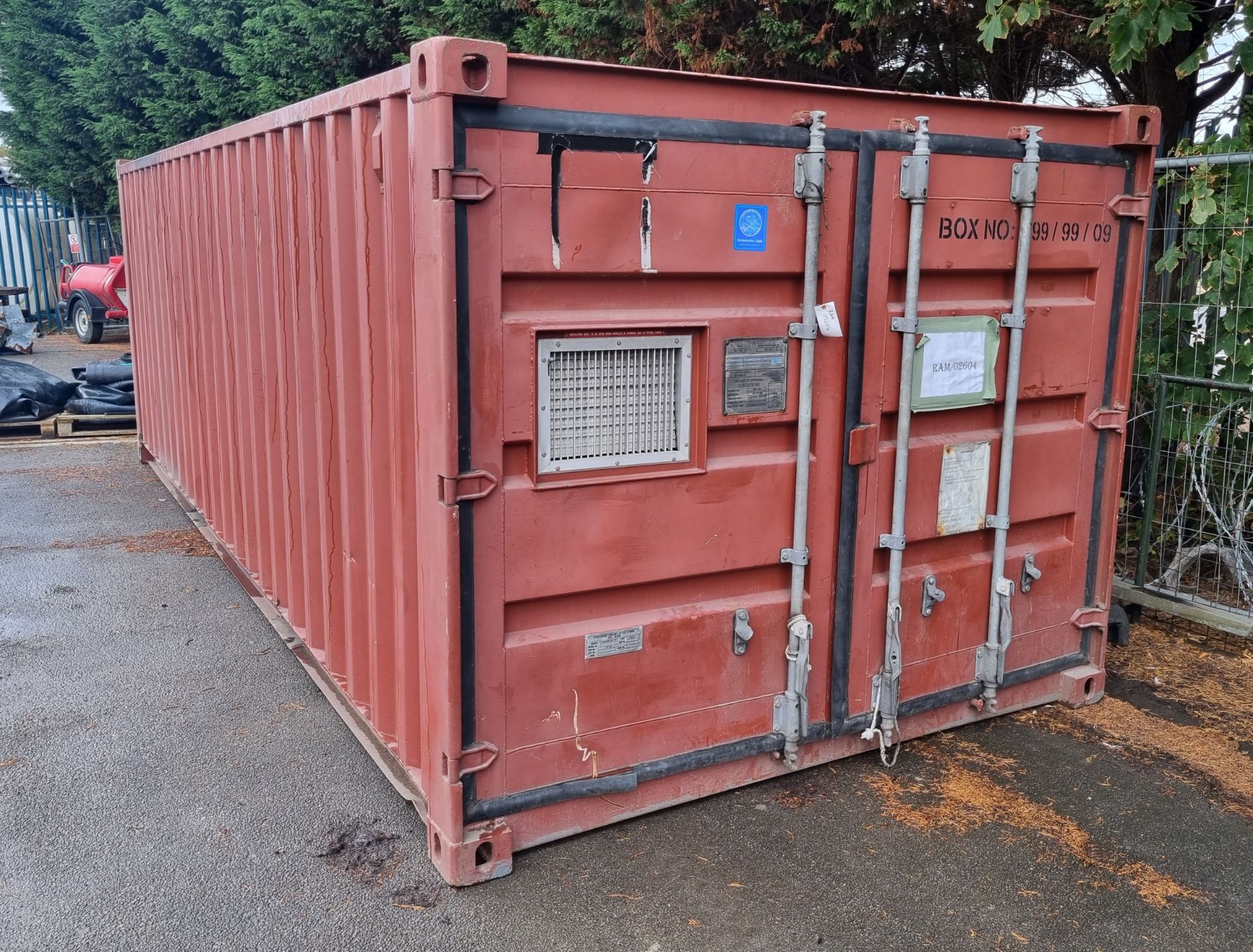 Stonehaven Engineering Ltd transportable storage container ISO 499/99/09 - Image 8 of 9