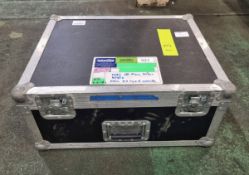 Foam padded carry flight case - case dimensions: 63x52x27cm