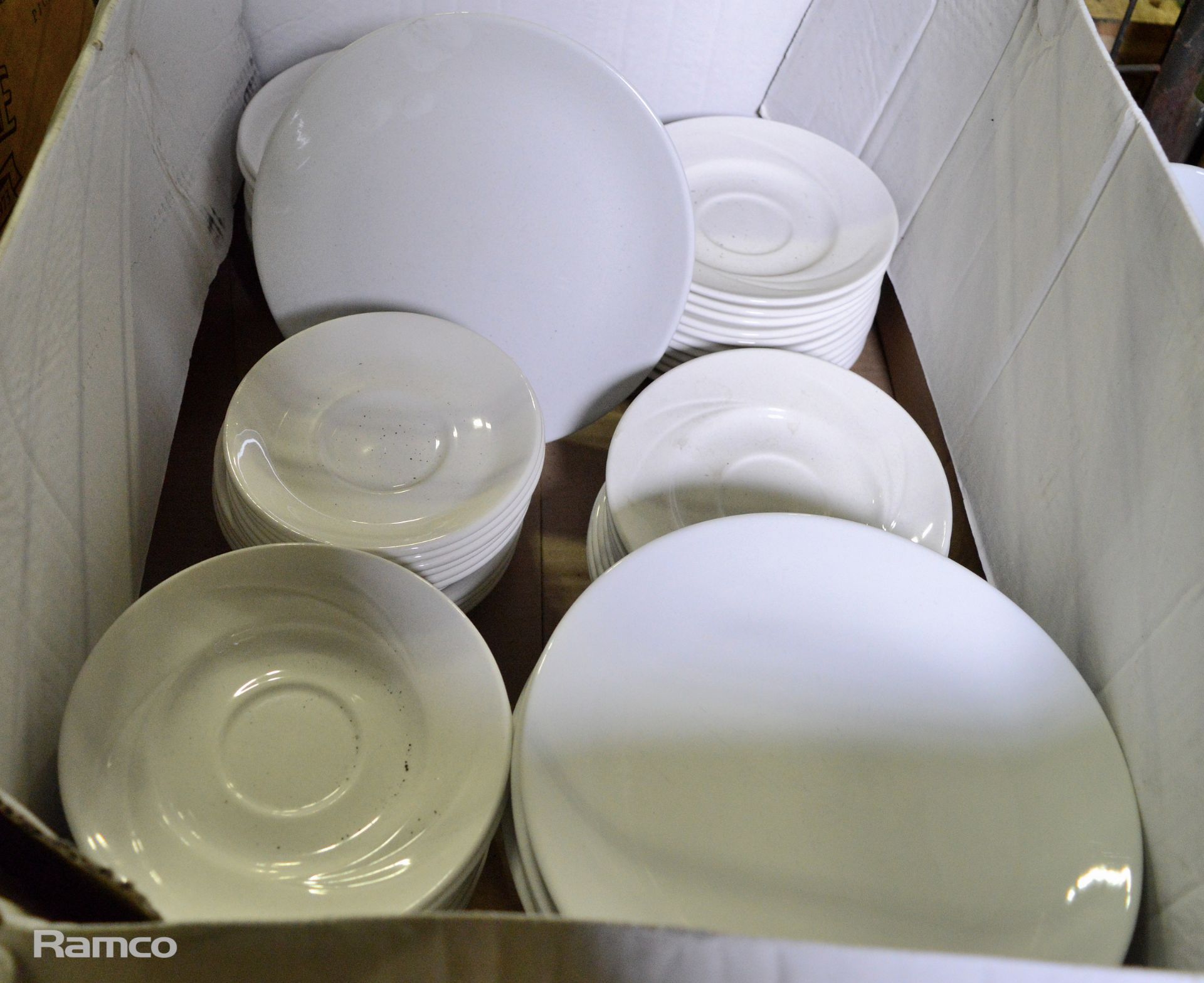 Crockery incl. plates, cups, saucers - Image 3 of 5