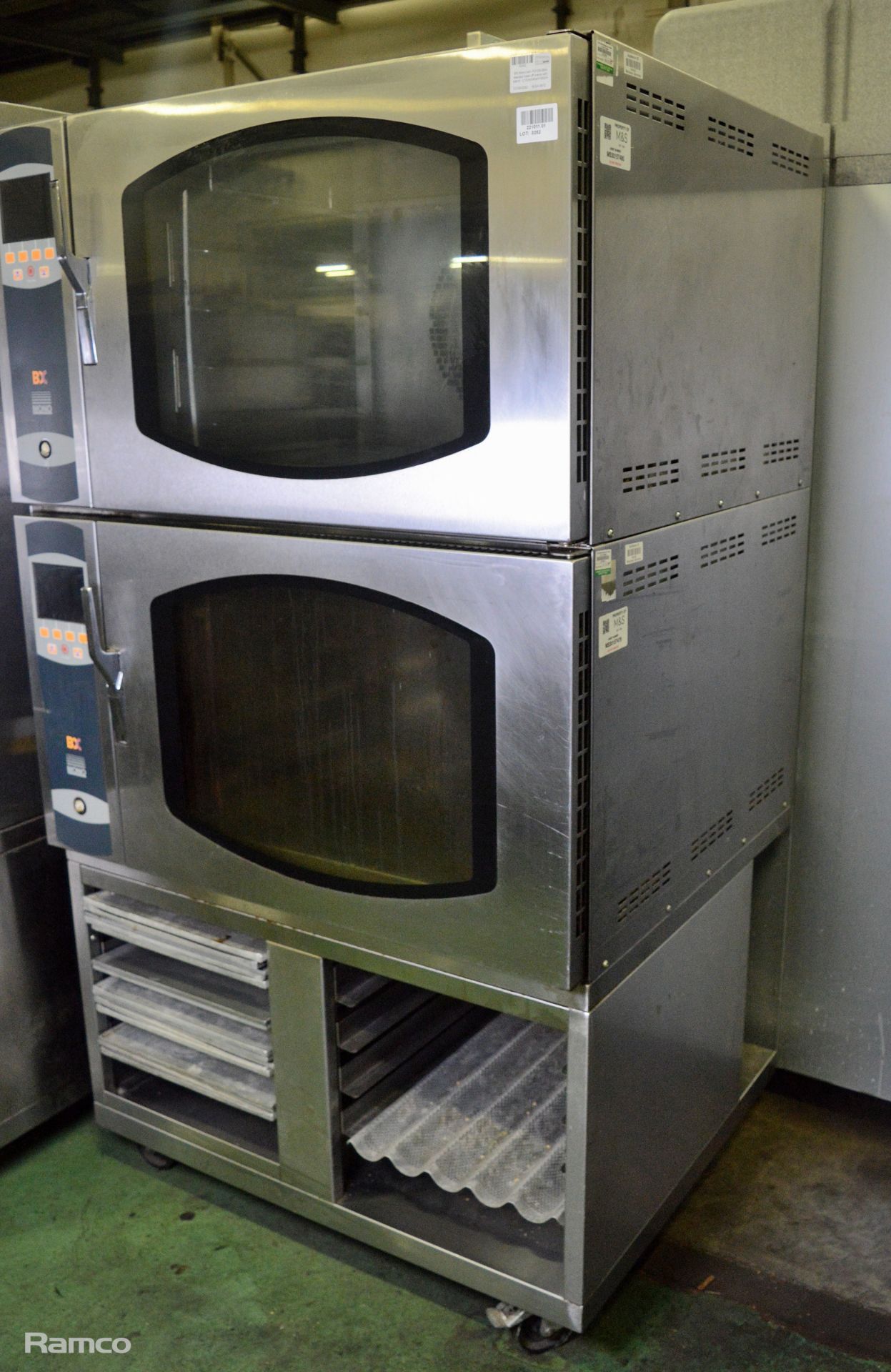 Mono BX twin FG158-B54 stacked bake off ovens with stand - L100xW90xH180cm - Image 12 of 12