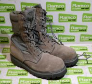 Thorogood Hot Weather Steel Toe Cap Boots - size 7W