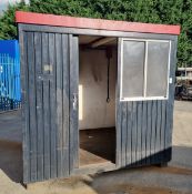 Metal container cabin L246xW216xH237cm