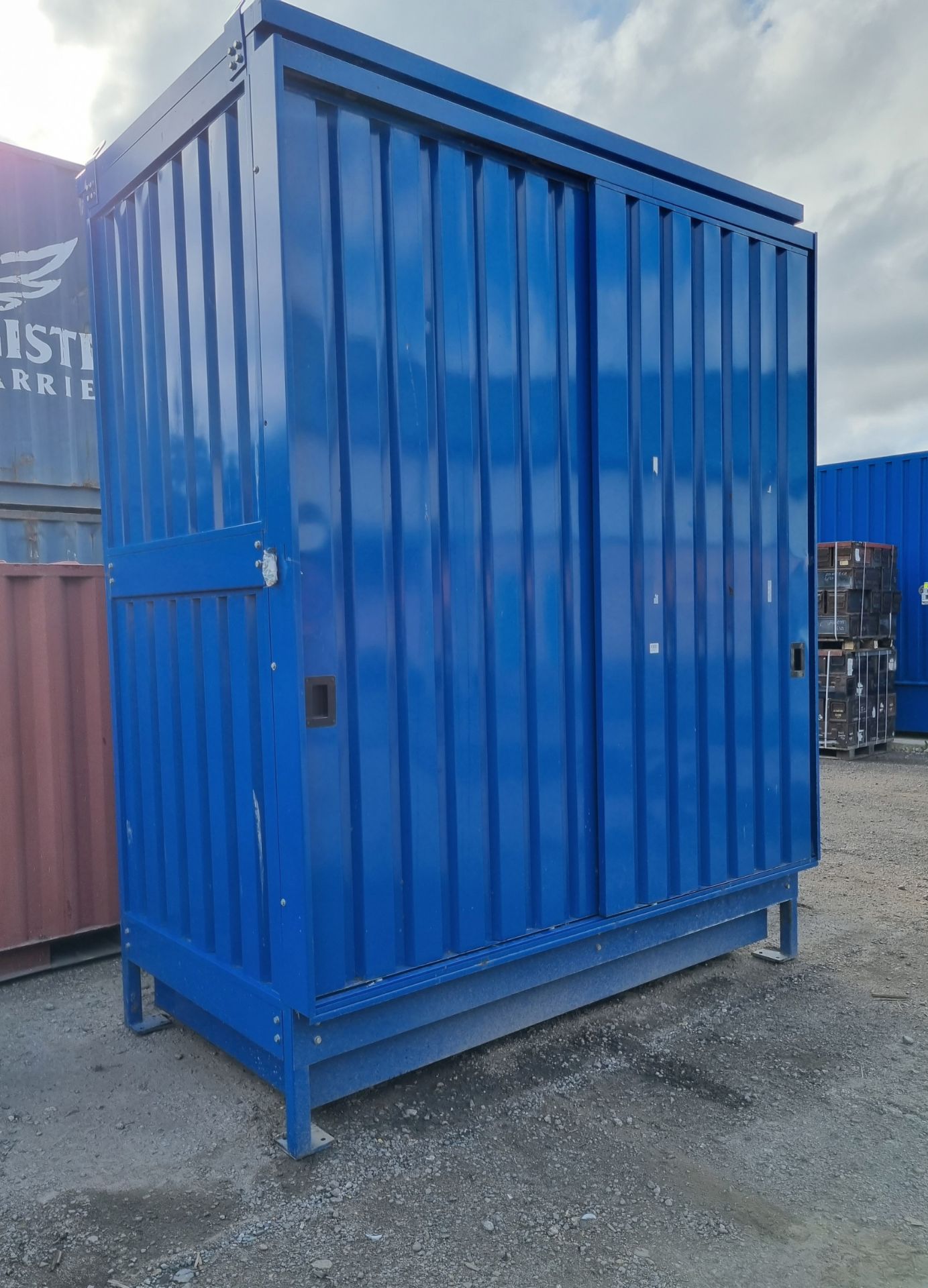 Chemical storage cabinet with sliding doors - L282xW155xH352cm - Image 3 of 6