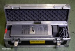 Denon DN-990R professional minidisc player in black flight case