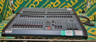 Jands ESP 2 Lighting control console 100/240V 50/60Hz L64 x W49 x H10cm