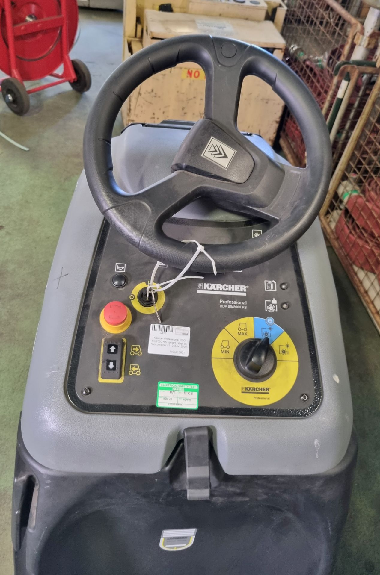 Karcher Professional RBD 50/2000 RS upright, step-on floor polisher - 112x64x129cm - Image 3 of 3