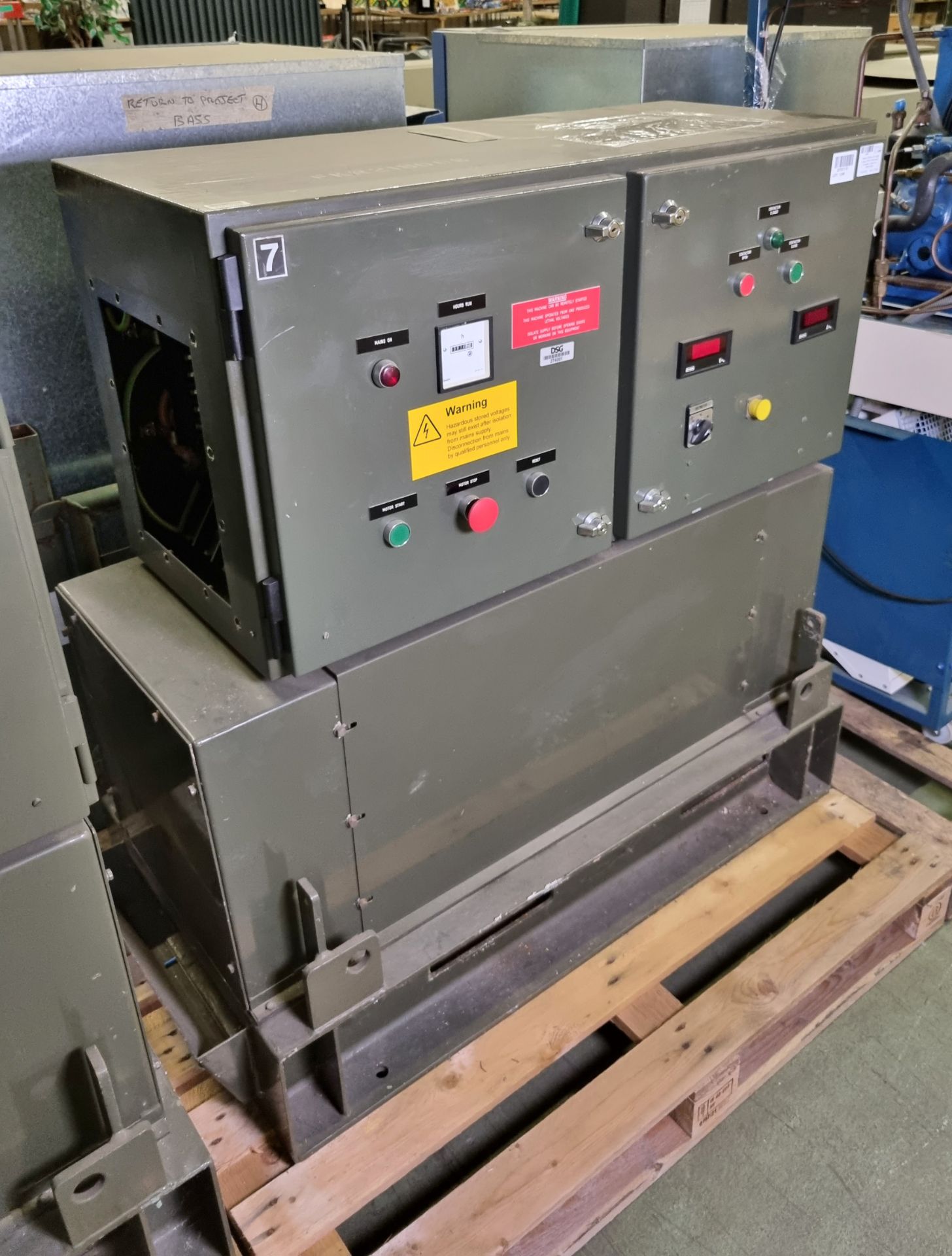 Newton Derby Ltd single output 30 kVA frequency converter - serial no: FKR218008 - Image 3 of 7